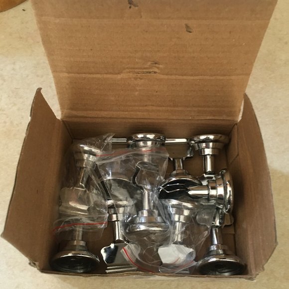 4/$25 Gray Bunny Card Holders, Silver - Picture 4 of 4